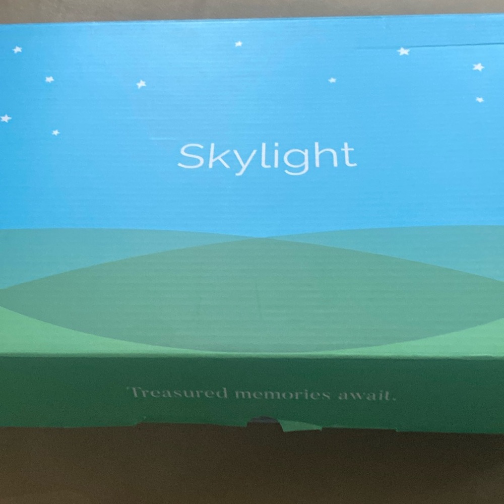 Skylight plus digital  picture frame